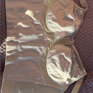 Elila Longline bra 40D